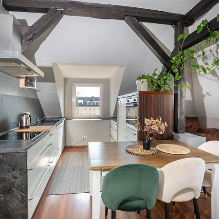 Stylische Privatzimmer An Der Mosel Koblenz  Exterior photo