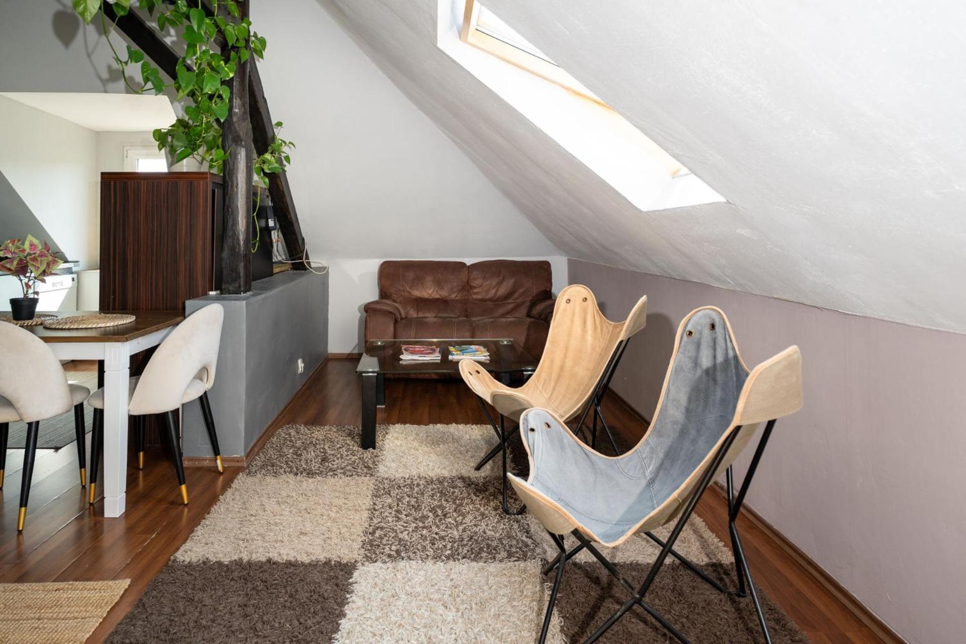 Stylische Privatzimmer An Der Mosel Koblenz  Exterior photo